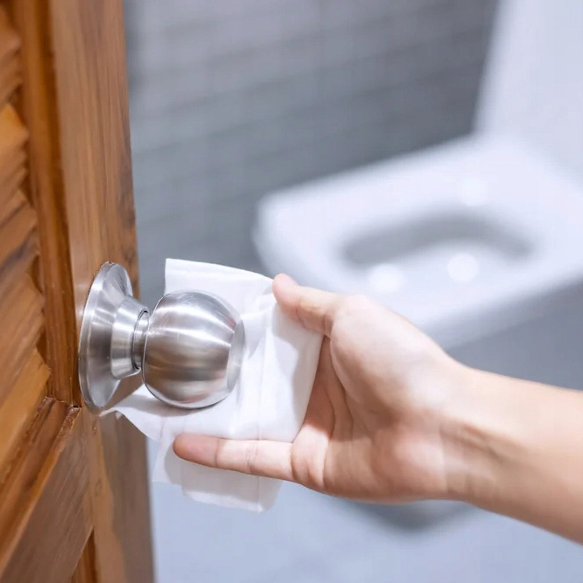 Nawilżane chusteczki do czyszczenia Fairy Power 100 szt.